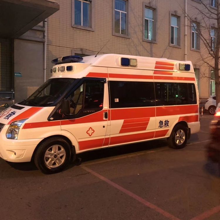阳日镇夜间租赁救护车护送病人转院：安全转运的 8 大核心注意事项